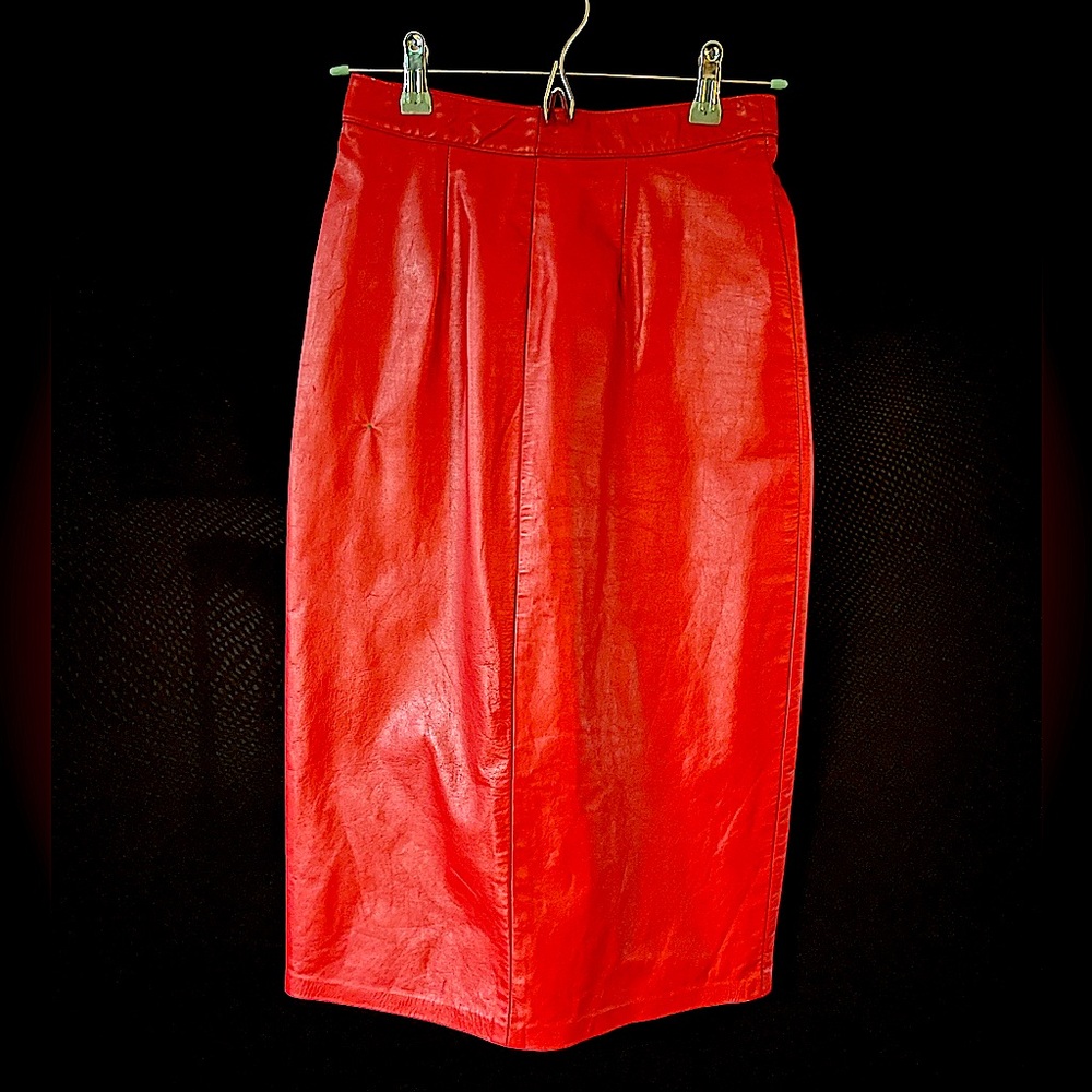Vintage Barrington Place high-waisted red leather pencil skirt